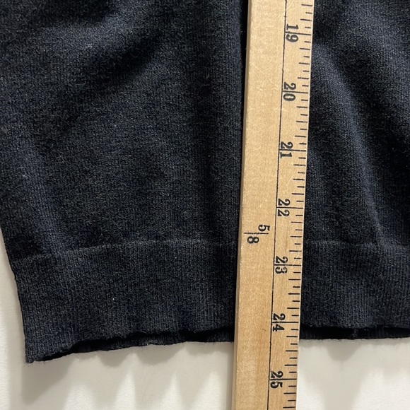 Sofia Jeans Sweater Women's Size L Black Cold Shoulder Long Sleeves - Picture 3 of 9